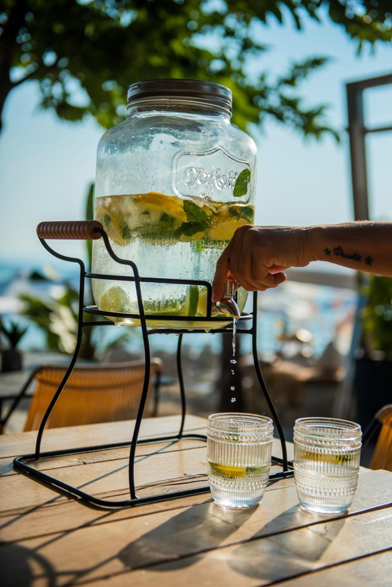 奥斯特海滨酒店 卡尼奥提 外观 照片